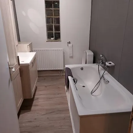 Ferienwohnung Aux Trois Petits Cochons Hotton Exterior foto